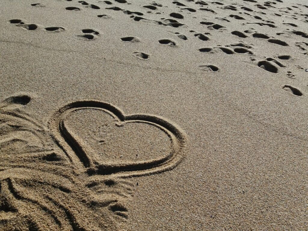 Herz im Sandstrand