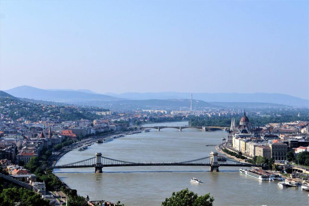 Ungarn Budapest Donau Brücken